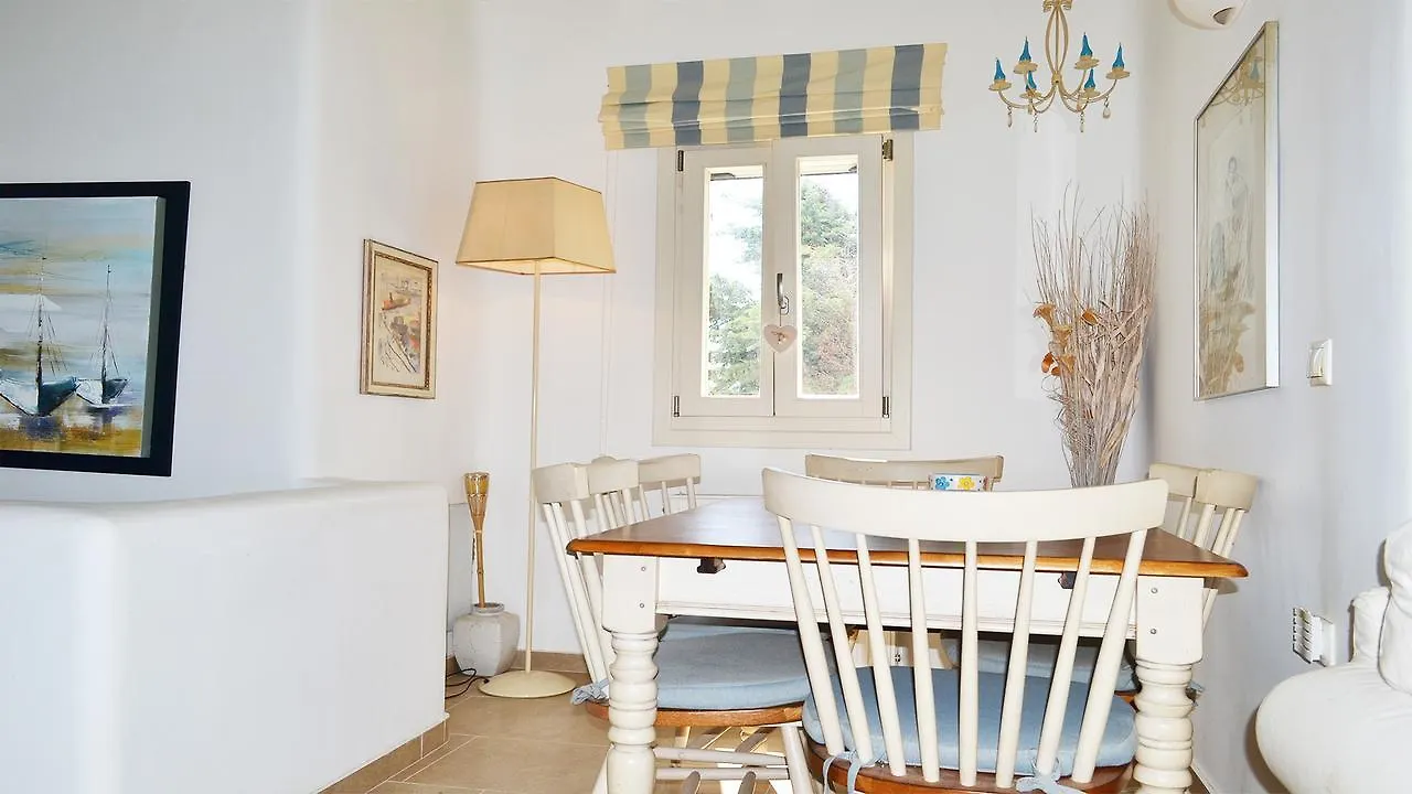 Olive Mykonos Villas Ano Mera 4*,
